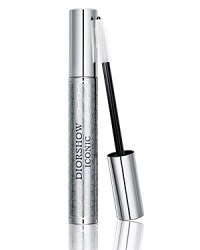 Diorshow Iconic High Definition Lash Curler Mascara gives your lashes fascinating, high-definition curves. Iconics revolutionary trademarked Oblique™ Brush, inspired by the couture oblique fabric cut, is designed to make your lashes thicker, curvier and sexier than youve ever imagined. As iconic as the models and movie stars who love it, Diorshow Iconic Mascara is the latest in Diors dazzling range of mascaras for every lash look in the book. Diorshow Iconic High Definition Lash Curler Mascara gives your lashes fascinating, high-definition curves. Iconics revolutionary trademarked Oblique™ Brush, inspired by the couture oblique fabric cut, is designed to make your lashes thicker, curvier and sexier than youve ever imagined. As iconic as the models and movie stars who love it, Diorshow Iconic Mascara is the latest in Diors dazzling range of mascaras for every lash look in the book.
