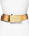 This MICHAEL Michael Kors belt contours your look with the brand's emblem, finished in a bold plaque buckle.