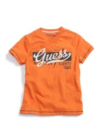 Guess Ei8hty-1 T-Shirt (Sizes 8 - 20) - orange, 8/10 Guess Ei8hty-1 T-Shirt (Sizes 8 - 20) - orange, 8/10