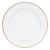 Palmyre provides the ideal backdrop for personal creativity. Able to set a refined table with its understated beauty or by creating a personalized setting when paired with another Bernardaud collection.