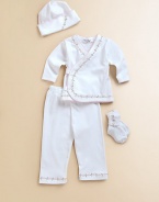 The perfect take-home set in ultra-soft cotton, adorned with the sweetest floral vine trim.Hat with picot trimWrap-front long sleeved tee with scalloped trim and snap closuresElastic waist pantsCuffed socksMachine washCottonImported