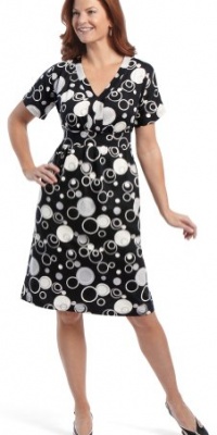 Collections Etc - Tanya Circles V-Neck Dress Collections Etc - Tanya Circles V-Neck Dress