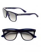 Oversized modified square frames with metal rivet accents and signature logo. Available in dark blue with crystal grey gradient lens or brown with brown gradient lens.Logo temples100% UV protectionMade in Italy 