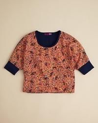 A rich feather and leaf print with solid trim creates a look that's positively cool for school. A rich feather and leaf print with solid trim creates a look that's positively cool for school.