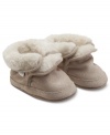 Keep your little one's toes cozy when the snow's falling in these cute ankle booties from Robeez.