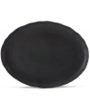 Find stylish versatility in the organic shape and matte-glazed finish of the Casual Luxe oval platter from Donna Karan by Lenox. Durable stoneware in modern black is an ideal host for everyday meals and a natural go-to for entertaining.