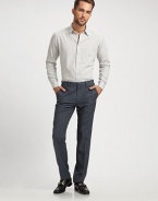 Light texturing, in cotton melange, gives this casual style a wash-and-wear feel.ButtonfrontCottonDry cleanImported