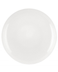 A modern balance. Create a sense of effortless urban luxury with the Matte & Shine charger, featuring a minimalist coupe shape, white glaze and tonal banding by Donna Karan Lenox. A modern balance. Create a sense of effortless urban luxury with the Matte & Shine charger, featuring a minimalist coupe shape, white glaze and tonal banding by Donna Karan Lenox.
