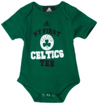 NBA Infant Boston Celtics Short Sleeve Creeper My New First Tee - R2Bc5B-C (Green, 12 Months) NBA Infant Boston Celtics Short Sleeve Creeper My New First Tee - R2Bc5B-C (Green, 12 Months)