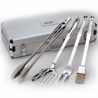 Set Includes: turner, locking tongs, brush, fork and a stainless steel storage case. Set Includes: turner, locking tongs, brush, fork and a stainless steel storage case.
