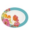 In an inspiring display of alluring watercolors, this oval serving platter offers a bright, contemporary addition to your table. Mix and match across the Lenox Floral Fusion dinnerware collection for a stunning presentation.