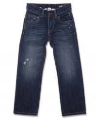Everyone can use a sturdy pair of jeans, so pick up these classic Wayland slim fit denim jeans from Converse and make his style iconic. Everyone can use a sturdy pair of jeans, so pick up these classic Wayland slim fit denim jeans from Converse and make his style iconic.