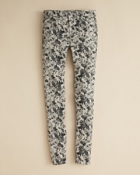 The skinny jean gets a further update with tonal floral prints allover, adding an extra pinch of attitude to her everyday style recipe. The skinny jean gets a further update with tonal floral prints allover, adding an extra pinch of attitude to her everyday style recipe.