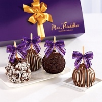 A Chocolate Fantasy! These 4 elegantly packaged, petite versions of the Mrs. Prindable's Signature Apples arrive in a gift box. Includes: 2 Triple Chocolate, a Dark Chocolate Splendor and a Dark Chocolate Delight. A Chocolate Fantasy! These 4 elegantly packaged, petite versions of the Mrs. Prindable's Signature Apples arrive in a gift box. Includes: 2 Triple Chocolate, a Dark Chocolate Splendor and a Dark Chocolate Delight.