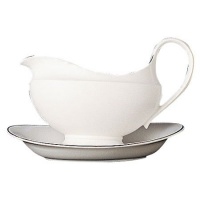 Wedgwood Signet Platinum 0.6-Pint Gravy Boat Wedgwood Signet Platinum 0.6-Pint Gravy Boat