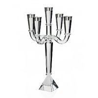 For over 160 years, Italian-based Ricci Argentieri has created superlatively crafted designs of timeless style. In that spirit, this elegant candelabra adds grandeur to fine dine occasions. For over 160 years, Italian-based Ricci Argentieri has created superlatively crafted designs of timeless style. In that spirit, this elegant candelabra adds grandeur to fine dine occasions.