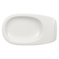 Villeroy & Boch's Urban Nature dessert boat brings a dynamic new dimension to your table setting. The elegant bone-white porcelain pieces assume fluid, organic shapes for an effect that is both architectural and aerodynamic. Simple yet casually chic, Urban Nature is sure to take your next occasion to unexpected new levels. Villeroy & Boch's Urban Nature dessert boat brings a dynamic new dimension to your table setting. The elegant bone-white porcelain pieces assume fluid, organic shapes for an effect that is both architectural and aerodynamic. Simple yet casually chic, Urban Nature is sure to take your next occasion to unexpected new levels.