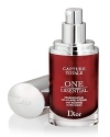 Dior introduces its most advanced, scientifically proven skincare to help maximize the results of all age-defying skincare routines. New One Essential Skin Boosting Super Serum helps to detoxify skin cells to powerfully correct all visible signs of aging and renew skin's youthful appearance. Applies before any other skincare products, One Essential boosts their effectiveness and extends the benefits over time. The skin regains its vitality, becomes more luminous, smoother and visibly younger-looking.