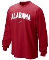Be a part of the team in this Nike Alabama Crimson Tide NCAA shirt.