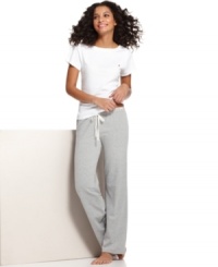 Keep things casual with this essential pajama top from Tommy Hilfiger. Short sleeves and a soft feel give you the comfort you crave. Keep things casual with this essential pajama top from Tommy Hilfiger. Short sleeves and a soft feel give you the comfort you crave.