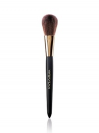 EXCLUSIVELY AT SAKS. Boasts a gentle touch that feels magical. This brush is specially designed to impart the perfect amount of colour for even application. The semi-full dome shape of the feathery-soft bristles is tapered to highlight, shade and define features with accuracy. EXCLUSIVELY AT SAKS. Boasts a gentle touch that feels magical. This brush is specially designed to impart the perfect amount of colour for even application. The semi-full dome shape of the feathery-soft bristles is tapered to highlight, shade and define features with accuracy.