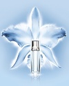 Guerlain reveals the White Orchid extract, a unique and double-patented Guerlain technology, which is capable of offering global action on the skin's luminosity and various pigmentation phases. Now also with enhanced soothing properties that help prevent hyper-pigmentation. The face contour appears re-sculpted, the skin texture is refined and wrinkles and fine lines are softened. The complexion is gradually evened out, dark spots are lightened and imperfections are erased. A non-greasy formula also suitable for sensitive skin.