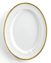 Add the warm glow of gold to your formal table with the classic style of theGrand Buffet Gold collection. Gold-rimmed serving platter sets off poultry, sliced meats, and more for special occasions. Add the warm glow of gold to your formal table with the classic style of theGrand Buffet Gold collection. Gold-rimmed serving platter sets off poultry, sliced meats, and more for special occasions.
