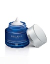 Extreme Line Reducing Re-Plumping Cream. An innovative new formula that addresses deep lines and wrinkles and takes into account damage from environmental and biological trauma. An exceptional treatment that fights deep wrinkles at their very source. Plumps up lines by guiding healthy fibroblasts to damaged areas. Triple action formula with an all-new active ingredient derived from elastin is combined with Memoxyle to stimulate skin regeneration.