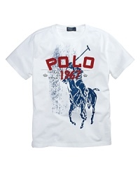 An essential cotton jersey tee is accented with a twill Polo RL 1967 applique and printed with a faded Big Pony design at the chest. An essential cotton jersey tee is accented with a twill Polo RL 1967 applique and printed with a faded Big Pony design at the chest.