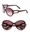THE LOOKOversized oval silhouetteAcetate framesCutout metal logo at templesUV protectionSignature case includedTHE COLORMauve pink frames with brown gradient lensesORIGINMade in France
