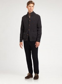 A modern silhouette shaped in a smooth blend of wool, cotton and linen with a single pleated front for a relaxed fit.Pleated-front styleSide slash, back welt pocketsInseam, about 3348% wool/23% cotton/23% linen/6% nylon/Dry cleanMade in USA A modern silhouette shaped in a smooth blend of wool, cotton and linen with a single pleated front for a relaxed fit.Pleated-front styleSide slash, back welt pocketsInseam, about 3348% wool/23% cotton/23% linen/6% nylon/Dry cleanMade in USA