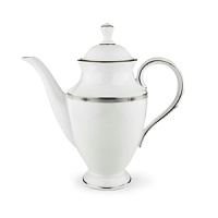 Crafted of Lenox fine bone china accented with 24 karat gold and precious platinum. Dishwasher-safe. Crafted of Lenox fine bone china accented with 24 karat gold and precious platinum. Dishwasher-safe.