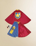 Dress up play was never so fun or so easy - just grab this shiny satin cape and become your favorite super hero in seconds. Grip tape closure 4 secret inside pockets for stashing your own superhero stuff Clear back pocket displays insignia (3 included) or your own artwork Polyester; hand wash Imported Fits most children 3+ up