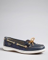 A classic, nautical Sperry Top-Sider silhouette goes glam in these big city-style boat shoes.