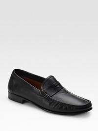 Soft nappa leather shaped with pre-eminent comfort and style in a classic penny loafer design. Leather lining Leather sole Made in Italy Soft nappa leather shaped with pre-eminent comfort and style in a classic penny loafer design. Leather lining Leather sole Made in Italy