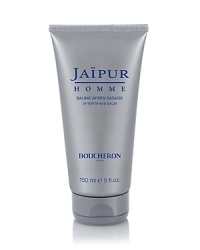 The Jaipur pour Homme After Shave Balm gives skin an immediate feeling of comfort and freshness with Lemon, Cinnamon and Wood accords.