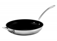 CIA Masters Collection 12 Non-Stick Saute Pan CIA Masters Collection 12 Non-Stick Saute Pan