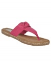 Espadrille bottoms with knots on top. The Initial sandal by Dr. Scholl's are a cute addition to your favorite short/top combo.