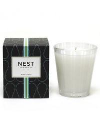 Garden mint, apple blossom and muget are infused with a touch of oakmoss and vetiver. Approximate burn time, 50 hours. 22.75 oz. Garden mint, apple blossom and muget are infused with a touch of oakmoss and vetiver. Approximate burn time, 50 hours. 22.75 oz.