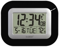 La Crosse Technology WT-8005U-B Atomic Digital Wall Clock with Indoor Temperature, Black La Crosse Technology WT-8005U-B Atomic Digital Wall Clock with Indoor Temperature, Black