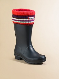 Knee-high fleece boot liners with striped cuffs and a patch logo will add a pop of pizazz to a rainy day.Slip-on styleSock: FleeceCuff: AcrylicMachine washImported Knee-high fleece boot liners with striped cuffs and a patch logo will add a pop of pizazz to a rainy day.Slip-on styleSock: FleeceCuff: AcrylicMachine washImported