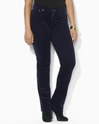 Rendered in luxuriously smooth stretch corduroy, the classic straight-leg pant exudes iconic style. Rendered in luxuriously smooth stretch corduroy, the classic straight-leg pant exudes iconic style.