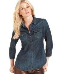 This denim shirt from DKNY Jeans infuses your wardrobe with western charm. Paired with metallic leggings, it's an unexpected look with a textural touch.