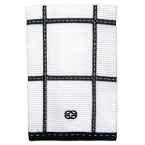 Absorbent 100% cotton towels are at once durable and soft. Treated with an anti-microbial agent that inhibits the growth of odors and mildew, Calphalon's terry towels withstand the test of time.