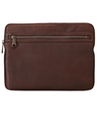 Carry your tablet in Fossil's classic Estate tablet sleeve. In rich leather, it's a must-have accessory that can go anywhere.