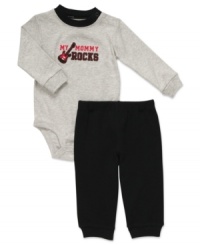 The future rockstar wears this adorable pant and bodysuit by Carter's. The future rockstar wears this adorable pant and bodysuit by Carter's.