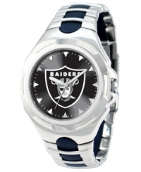Silver and black attack. Root for your team 24/7 with this sporty watch from Game Time. Features an Oakland Raiders logo at the dial. Silver and black attack. Root for your team 24/7 with this sporty watch from Game Time. Features an Oakland Raiders logo at the dial.