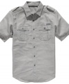 Military styling, at-ease. This Sean John shirt takes some R&R in a breezy linen blend.