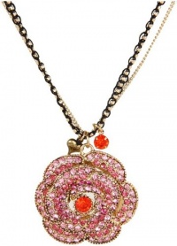 Betsey Johnson Iconic Large Pave Rose Pendant Necklace Gold Tone Pink B05864 Betsey Johnson Iconic Large Pave Rose Pendant Necklace Gold Tone Pink B05864