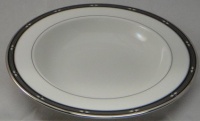 Lenox Diamond Solitaire Rim Soup / Pasta Bowl Lenox Diamond Solitaire Rim Soup / Pasta Bowl
